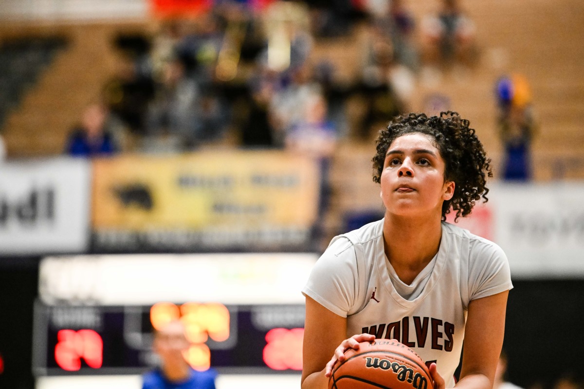 Barlow Tualatin 6A Oregon girls basketball quarterfinal Naji Saker -92